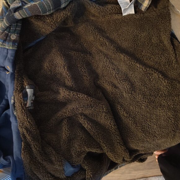 Legendary Men's Camp Night Berber Lined Hooded Flannel Shirtket - Picture 9 of 16